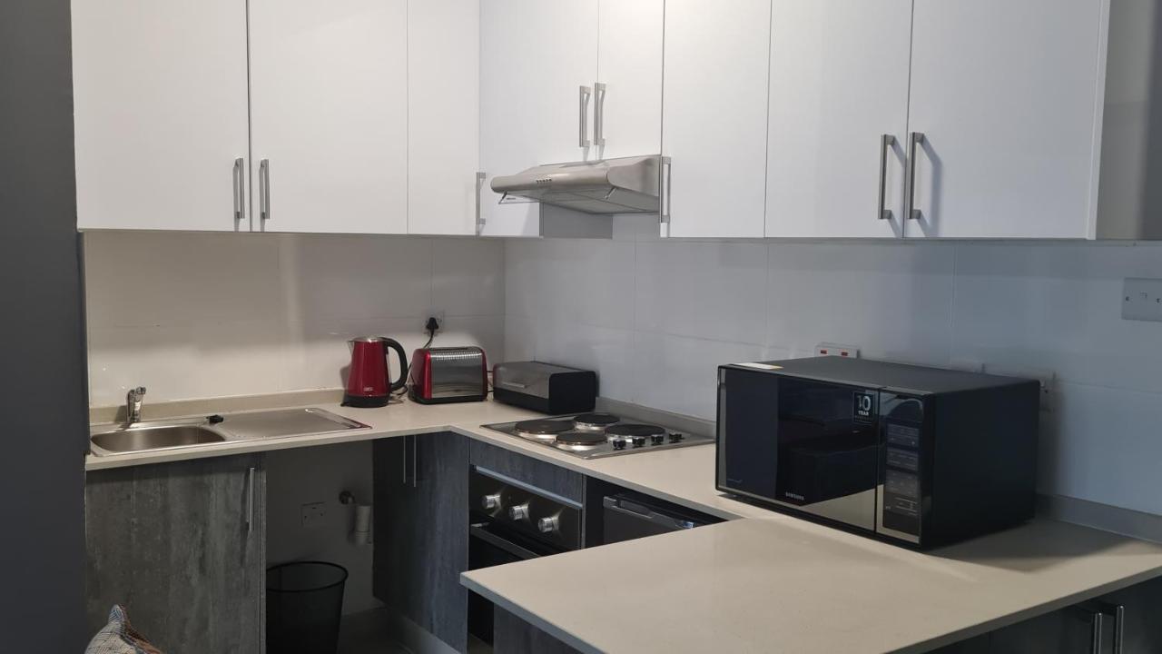 Sarona Studio F103 Gaborone Buitenkant foto