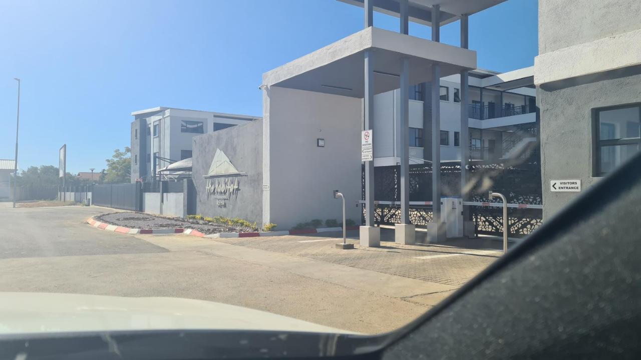 Sarona Studio F103 Gaborone Buitenkant foto
